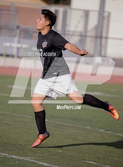 Thumbnail 3 in Muir vs Ayala photogallery.
