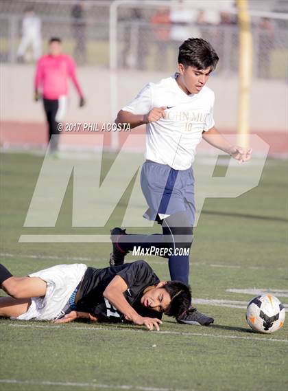 Thumbnail 1 in Muir vs Ayala photogallery.