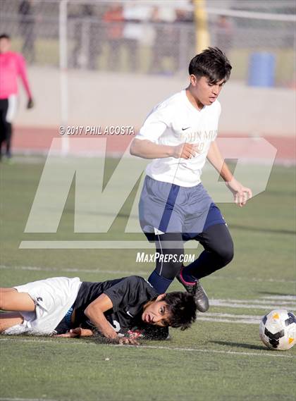 Thumbnail 2 in Muir vs Ayala photogallery.