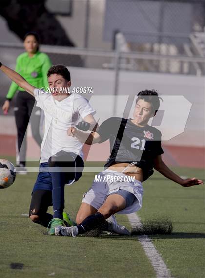 Thumbnail 2 in Muir vs Ayala photogallery.