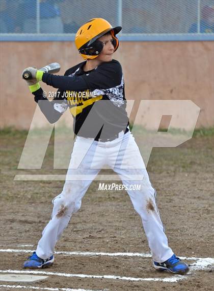 Thumbnail 1 in Tierra Encantada vs. Penasco photogallery.