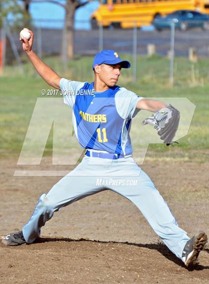 Thumbnail 3 in Tierra Encantada vs. Penasco photogallery.