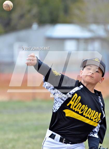 Thumbnail 3 in Tierra Encantada vs. Penasco photogallery.