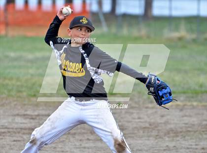 Thumbnail 2 in Tierra Encantada vs. Penasco photogallery.