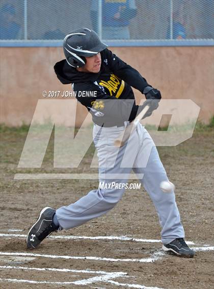 Thumbnail 3 in Tierra Encantada vs. Penasco photogallery.