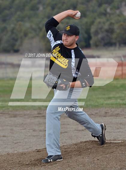 Thumbnail 3 in Tierra Encantada vs. Penasco photogallery.