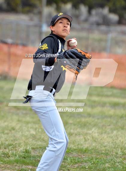Thumbnail 3 in Tierra Encantada vs. Penasco photogallery.