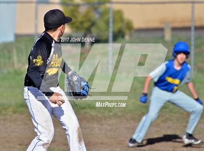 Thumbnail 2 in Tierra Encantada vs. Penasco photogallery.