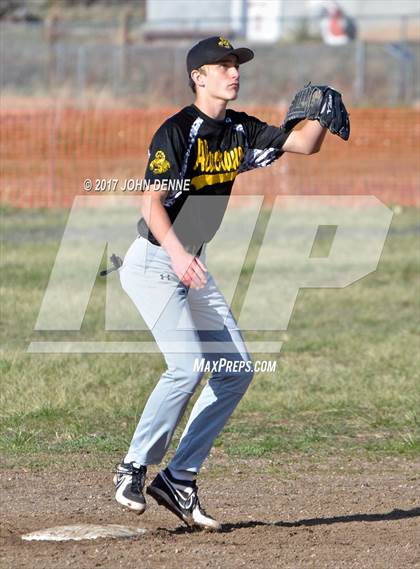 Thumbnail 3 in Tierra Encantada vs. Penasco photogallery.