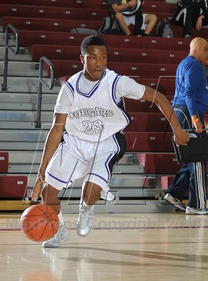 Thumbnail 3 in Rancho Cucamonga vs. King (MaxPreps Holiday Classic) photogallery.