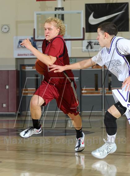 Thumbnail 3 in Rancho Cucamonga vs. King (MaxPreps Holiday Classic) photogallery.