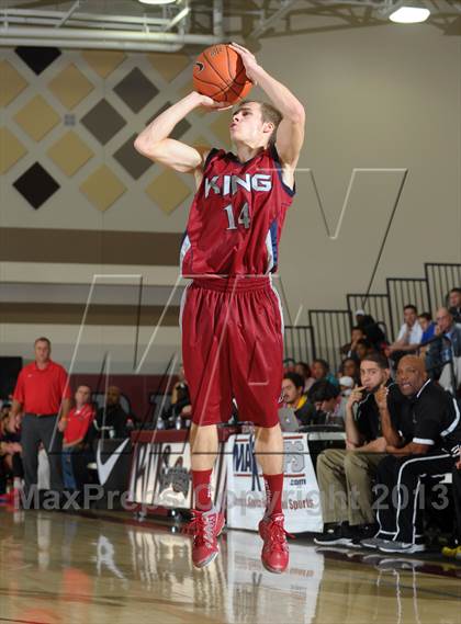 Thumbnail 3 in Rancho Cucamonga vs. King (MaxPreps Holiday Classic) photogallery.