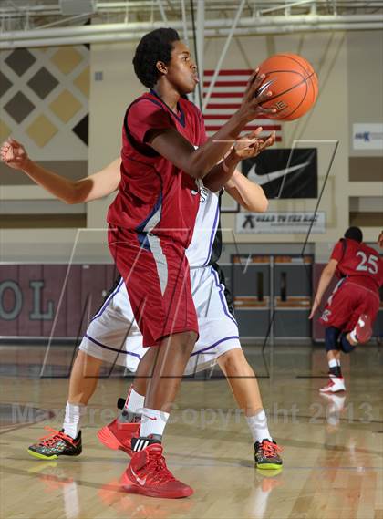 Thumbnail 1 in Rancho Cucamonga vs. King (MaxPreps Holiday Classic) photogallery.