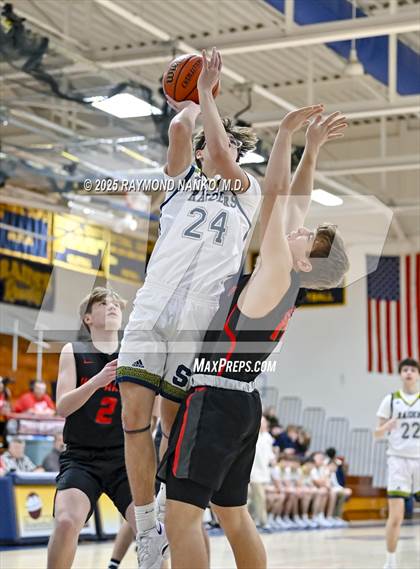 Thumbnail 3 in Wapahani @ Shenandoah photogallery.