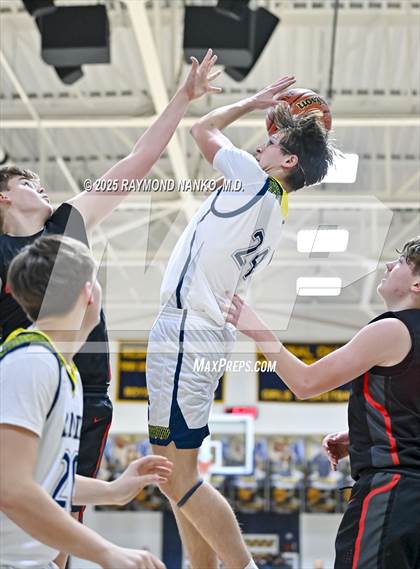Thumbnail 2 in Wapahani @ Shenandoah photogallery.