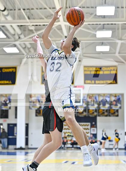 Thumbnail 3 in Wapahani @ Shenandoah photogallery.