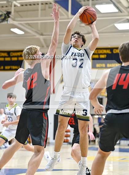 Thumbnail 1 in Wapahani @ Shenandoah photogallery.