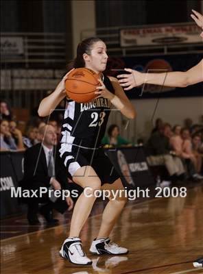 Thumbnail 1 in Longmeadow vs Minnechaug (Spalding Hoophall Classic) photogallery.