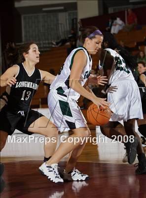 Thumbnail 2 in Longmeadow vs Minnechaug (Spalding Hoophall Classic) photogallery.