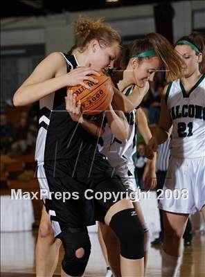Thumbnail 1 in Longmeadow vs Minnechaug (Spalding Hoophall Classic) photogallery.