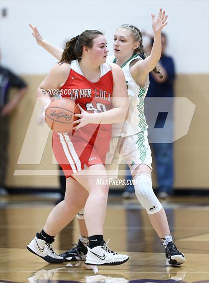 Thumbnail 3 in Union Local vs. Fairland (OHSAA D3 Regional Final) photogallery.