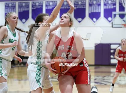 Thumbnail 3 in Union Local vs. Fairland (OHSAA D3 Regional Final) photogallery.