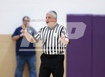 Thumbnail 3 in Union Local vs. Fairland (OHSAA D3 Regional Final) photogallery.