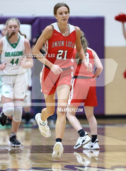 Thumbnail 3 in Union Local vs. Fairland (OHSAA D3 Regional Final) photogallery.