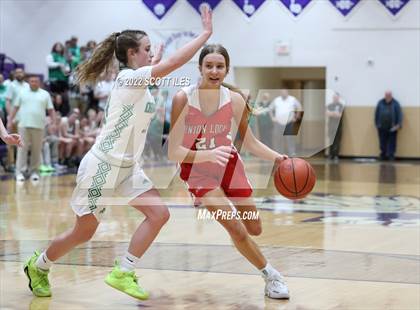 Thumbnail 3 in Union Local vs. Fairland (OHSAA D3 Regional Final) photogallery.