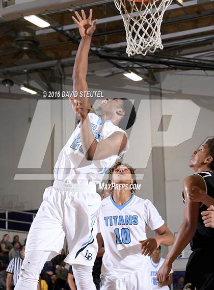 Thumbnail 3 in Lathrop vs. Burbank (St. Hope Elite Classic) photogallery.