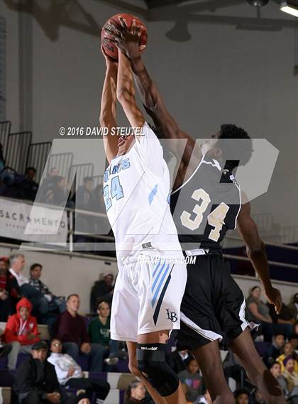 Thumbnail 3 in Lathrop vs. Burbank (St. Hope Elite Classic) photogallery.