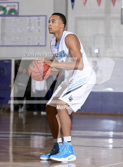 Thumbnail 1 in Lathrop vs. Burbank (St. Hope Elite Classic) photogallery.