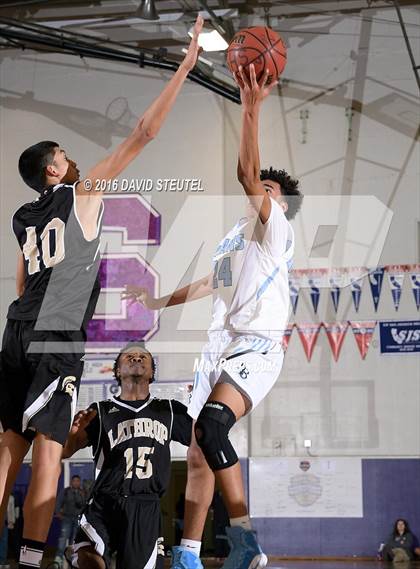 Thumbnail 2 in Lathrop vs. Burbank (St. Hope Elite Classic) photogallery.