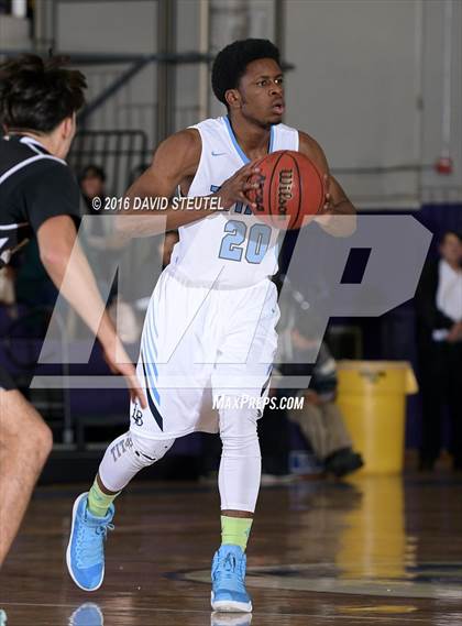 Thumbnail 1 in Lathrop vs. Burbank (St. Hope Elite Classic) photogallery.