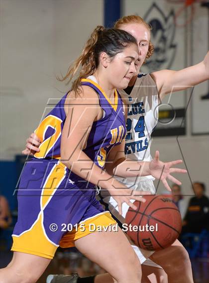 Thumbnail 1 in Ukiah vs. Davis (Dorothy Speck Memorial) photogallery.