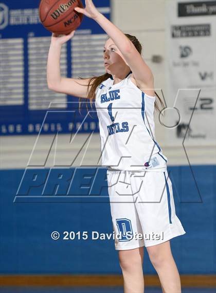 Thumbnail 2 in Ukiah vs. Davis (Dorothy Speck Memorial) photogallery.