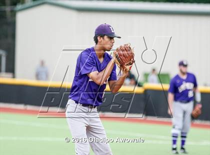 Thumbnail 3 in Whitehouse vs. Lufkin (UIL 5A Region II Final) photogallery.
