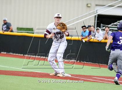 Thumbnail 1 in Whitehouse vs. Lufkin (UIL 5A Region II Final) photogallery.
