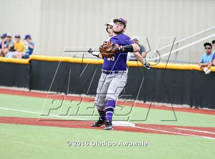 Thumbnail 2 in Whitehouse vs. Lufkin (UIL 5A Region II Final) photogallery.