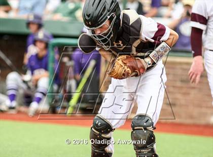 Thumbnail 3 in Whitehouse vs. Lufkin (UIL 5A Region II Final) photogallery.
