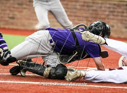 Thumbnail 1 in Whitehouse vs. Lufkin (UIL 5A Region II Final) photogallery.