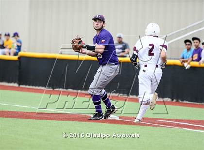 Thumbnail 2 in Whitehouse vs. Lufkin (UIL 5A Region II Final) photogallery.