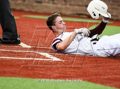 Thumbnail 3 in Whitehouse vs. Lufkin (UIL 5A Region II Final) photogallery.