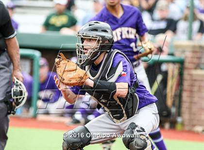 Thumbnail 3 in Whitehouse vs. Lufkin (UIL 5A Region II Final) photogallery.