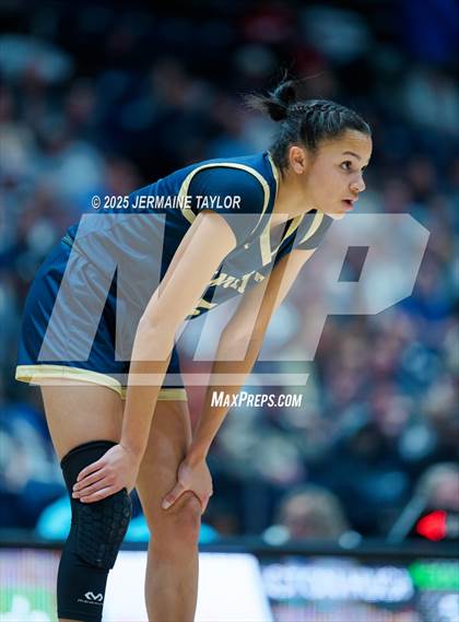 Thumbnail 2 in Langston Hughes vs. River Ridge (GHSA 5A Final) photogallery.