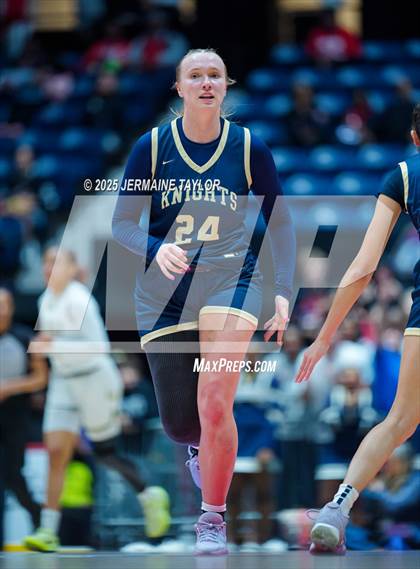 Thumbnail 3 in Langston Hughes vs. River Ridge (GHSA 5A Final) photogallery.