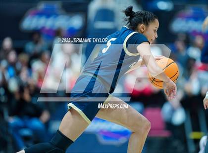 Thumbnail 2 in Langston Hughes vs. River Ridge (GHSA 5A Final) photogallery.