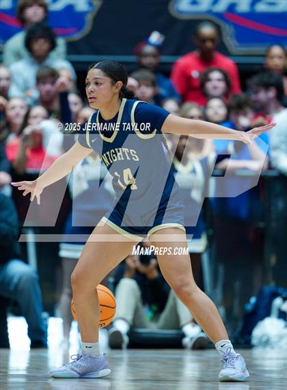 Thumbnail 2 in Langston Hughes vs. River Ridge (GHSA 5A Final) photogallery.