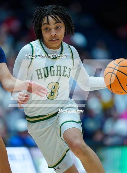 Thumbnail 3 in Langston Hughes vs. River Ridge (GHSA 5A Final) photogallery.