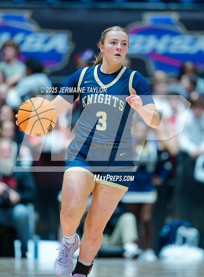 Thumbnail 3 in Langston Hughes vs. River Ridge (GHSA 5A Final) photogallery.